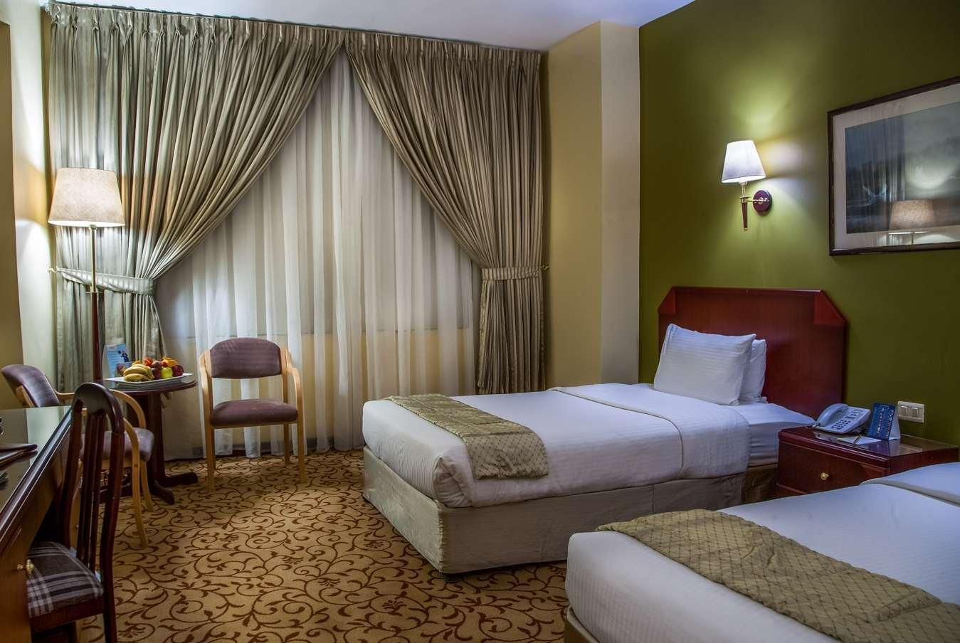 Days Inn Hotel & Suites Амман Экстерьер фото